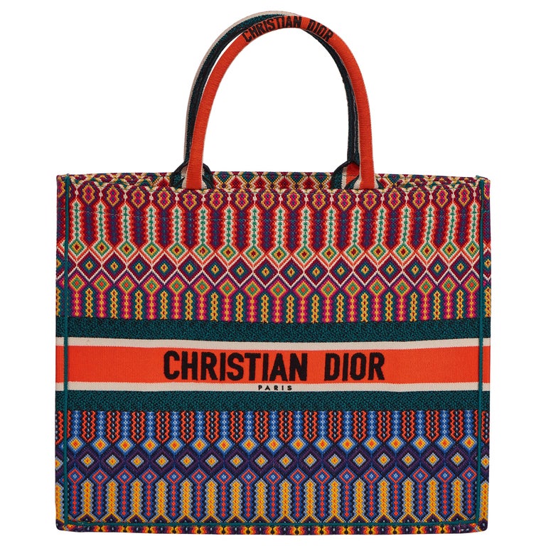 New Dior Limited Edition Orange Book Tote Bag At 1Stdibs | Dior Book Tote  Orange, Christian Dior Tote Bag Orange, Dior Book Tote Multicolor Orange