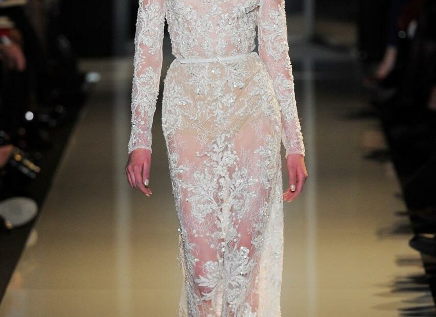 Elie Saab Lace Dress: Sắc Hương Tinh Khôi Cho Vẻ Đẹp Tinh Khôi