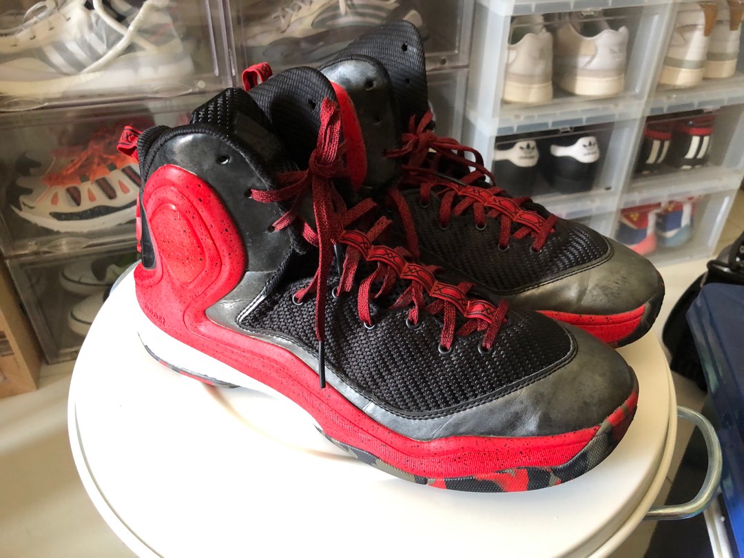 Derrick Rose 5 Shoes Breds (D-Rose 5 Breds), Men'S Fashion, Footwear,  Sneakers On Carousell