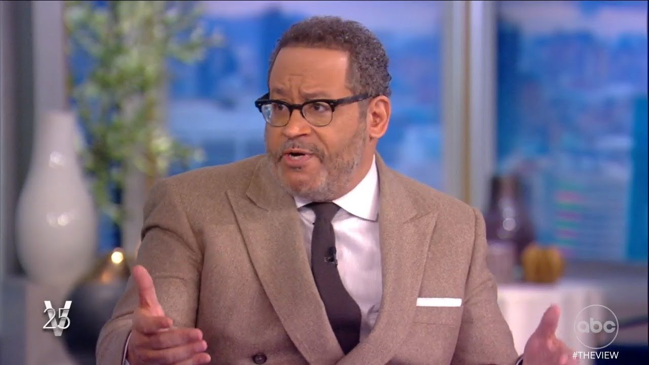 How Tall Is Michael Eric Dyson