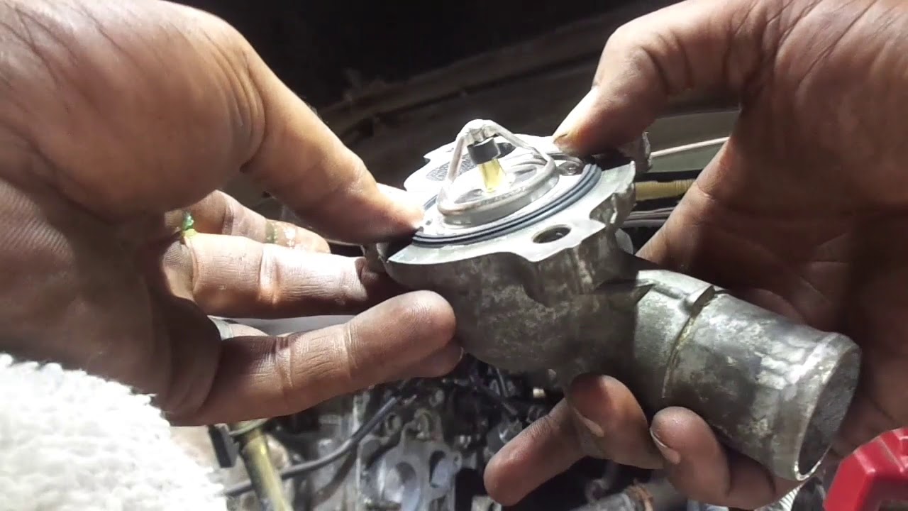 How To Change A Thermostat On A 2005 Nissan Altima